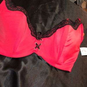 Fredericks of Hollywood Red Bra (NEW)